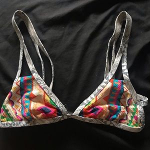 Ripcurl tribal bikini top